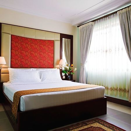Hotel Luxury World Phnom Penh Luaran gambar