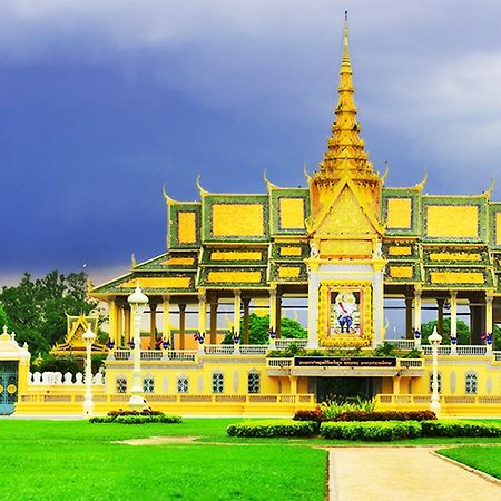 Hotel Luxury World Phnom Penh Luaran gambar
