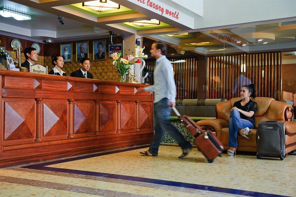 Hotel Luxury World Phnom Penh Luaran gambar