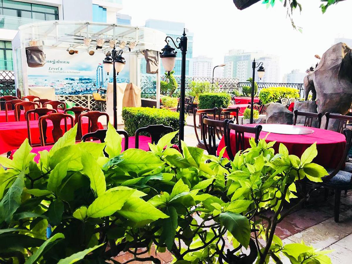 Hotel Luxury World Phnom Penh Luaran gambar