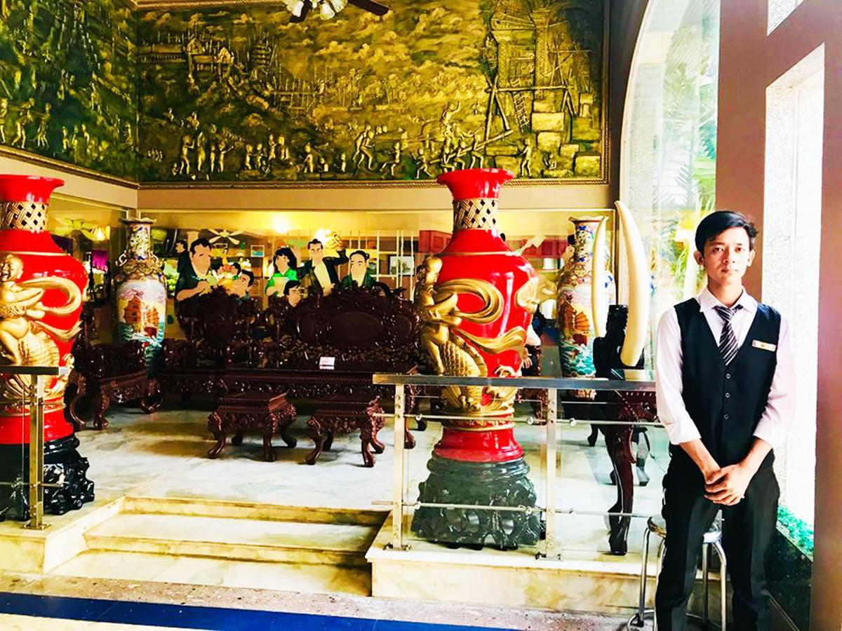 Hotel Luxury World Phnom Penh Luaran gambar