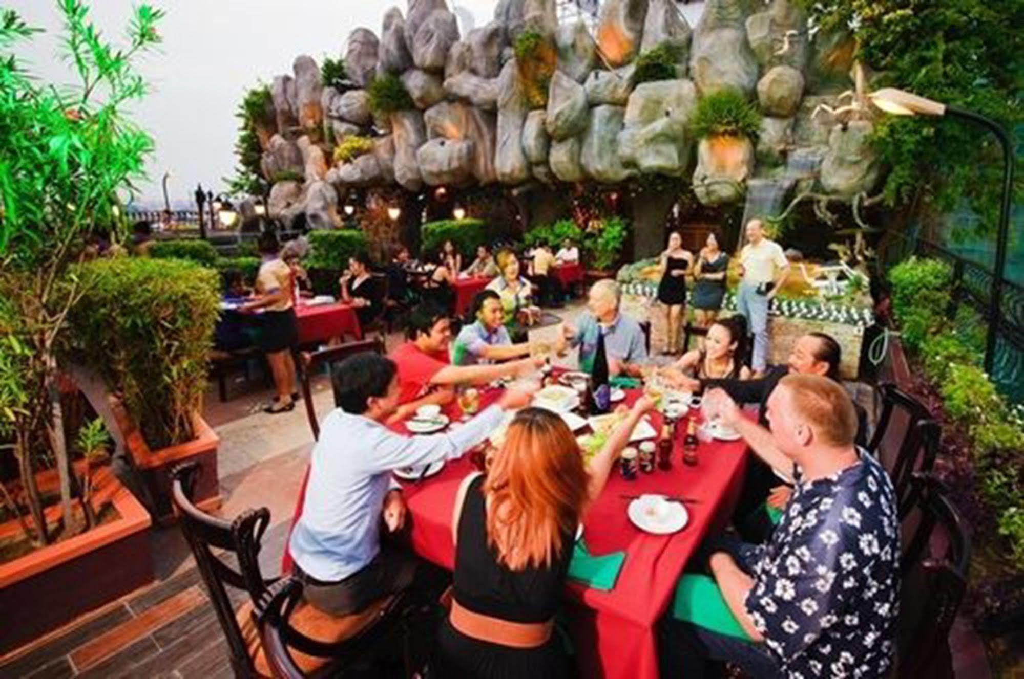 Hotel Luxury World Phnom Penh Luaran gambar